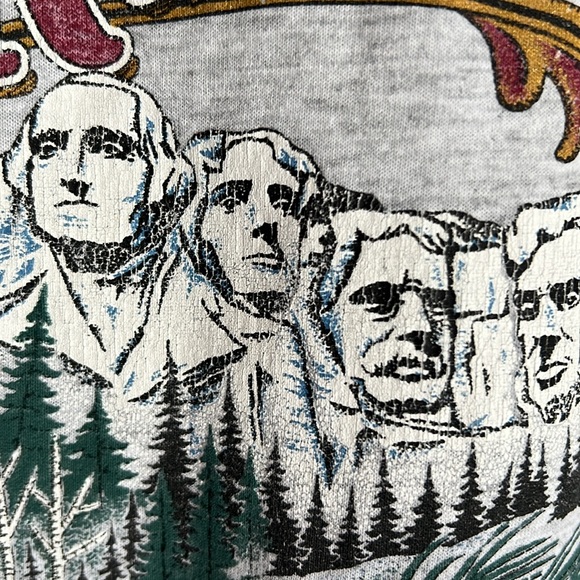 Vintage 90’s Mount Rushmore South Dakota Tee Shirt Size Large USA Made - Picture 6 of 8